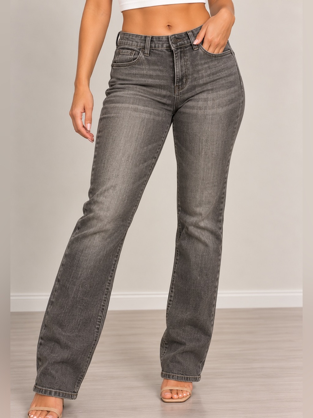 New York & Company Gray Mid Rise Straight Leg Denim Jeans NWT Size 8